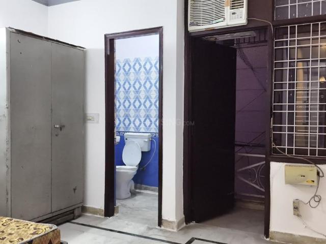 Flat for rent in South Delhi, Deri
