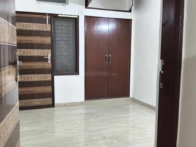Flat for rent in South Delhi, Deri