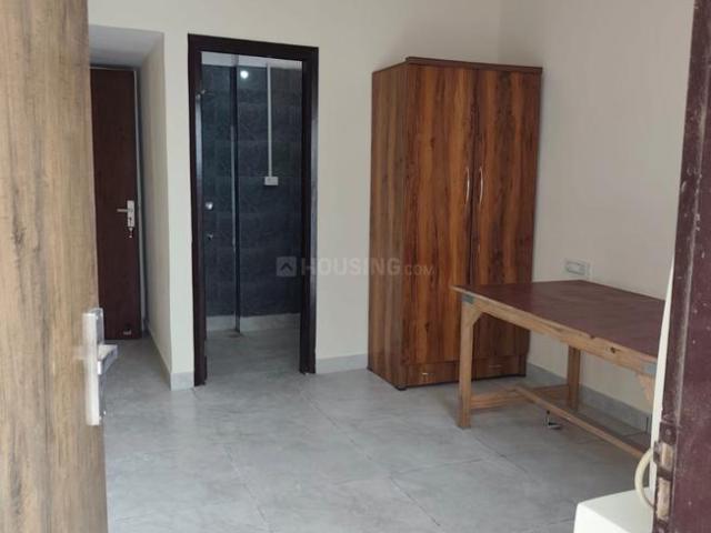 Flat for rent in South Delhi, Deri