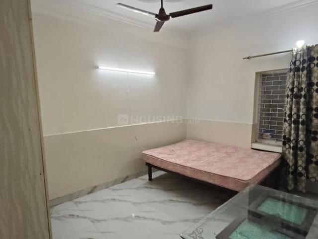 Flat for rent in South Delhi, Deri