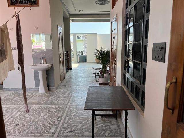 Flat for rent in Gorakhpur, Arunachal Pradesh