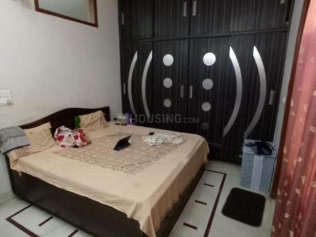 Flat for rent in West Delhi, Deri