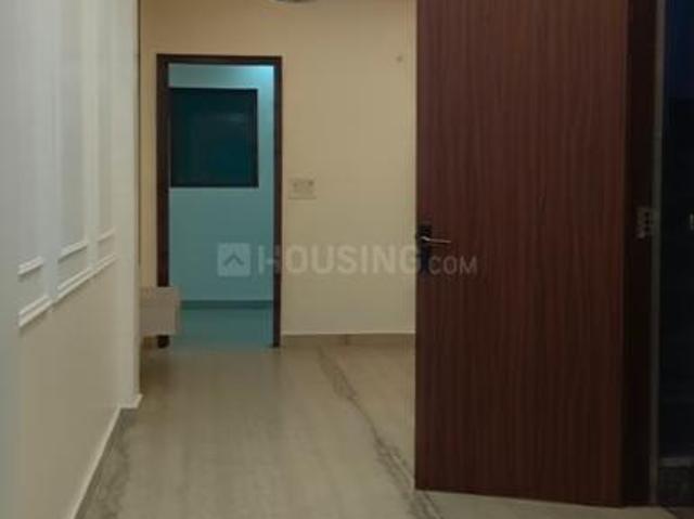 Flat for sale in West Delhi, Deri