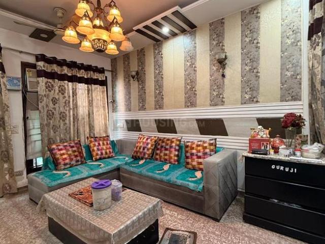 Flat for sale in West Delhi, Deri