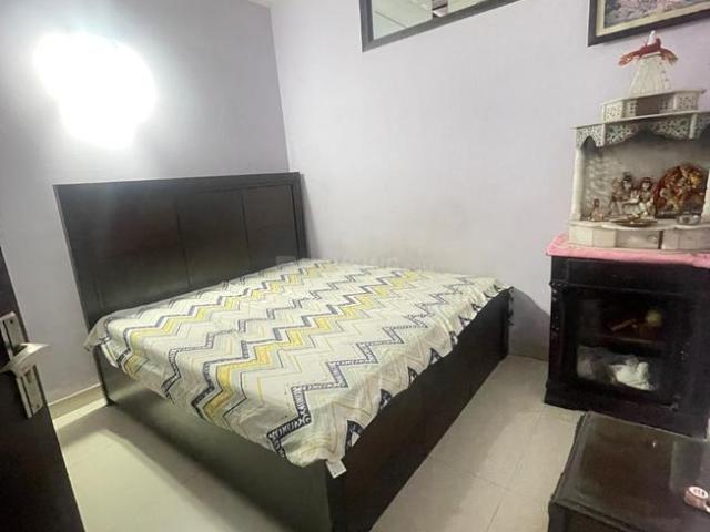 Flat for sale in West Delhi, Deri