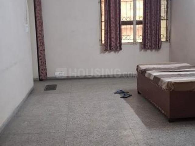 Flat for rent in North West Delhi, Deri