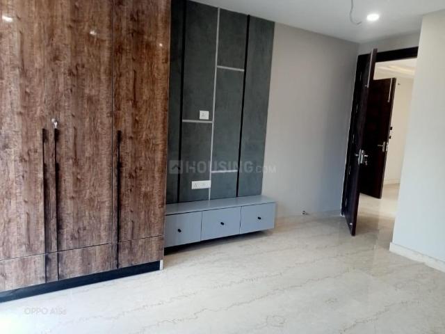 Flat for rent in North West Delhi, Deri