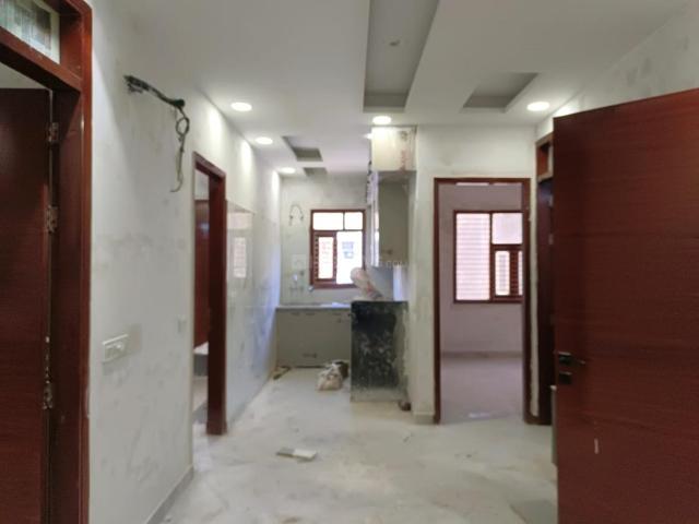 Flat for rent in North West Delhi, Deri
