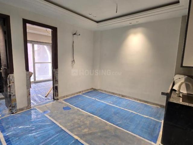 Flat for sale in North West Delhi, Deri