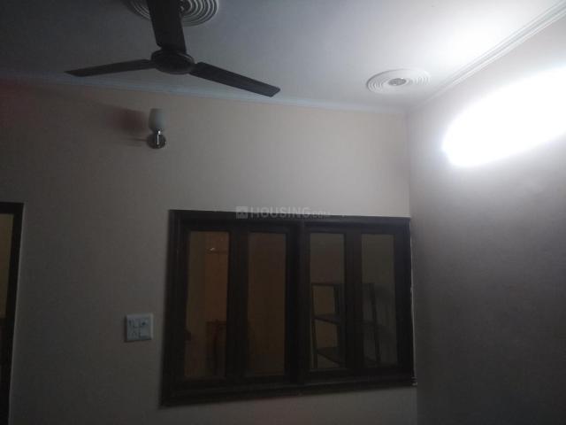 Flat for rent in Deri