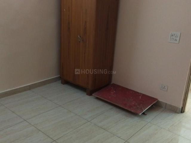 Flat for rent in West Delhi, Deri