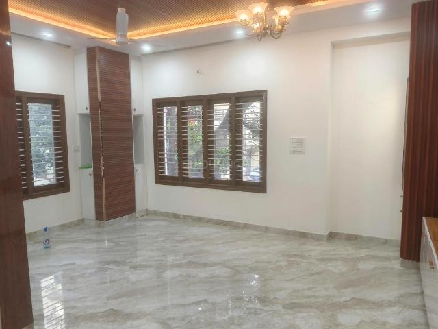 Flat for rent in Sharada Colony, Bengaluru