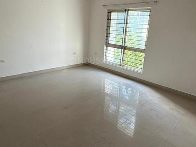 Flat for rent in Madya