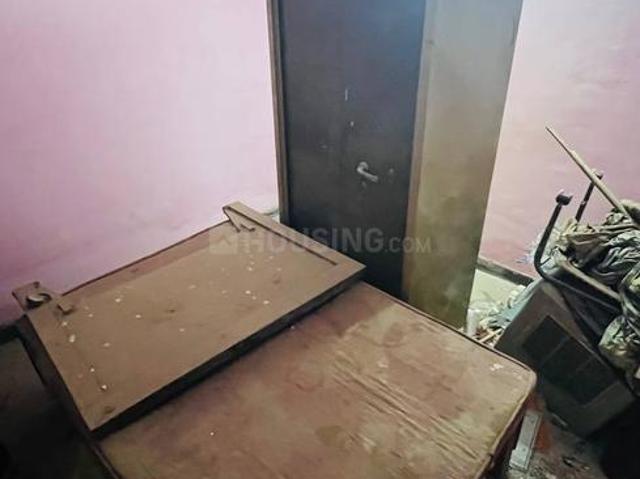Flat for rent in South West Delhi, Deri