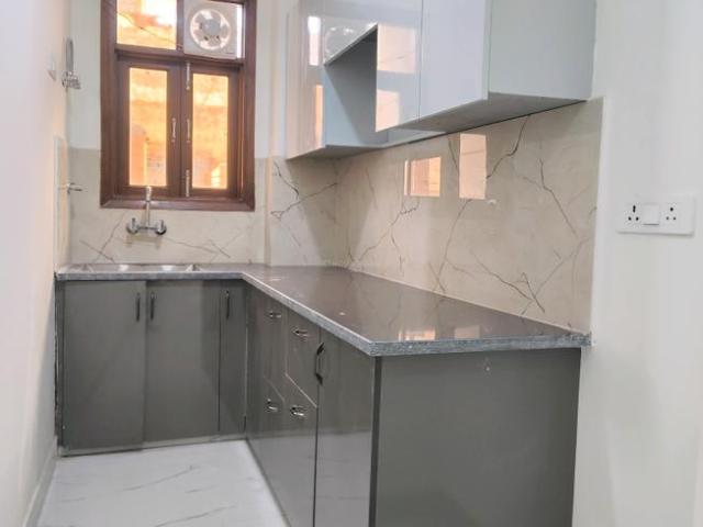 Flat for rent in South Delhi, Deri