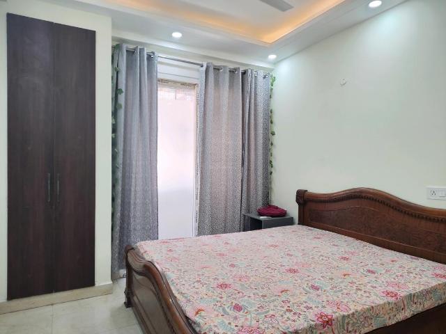Flat for rent in South Delhi, Deri