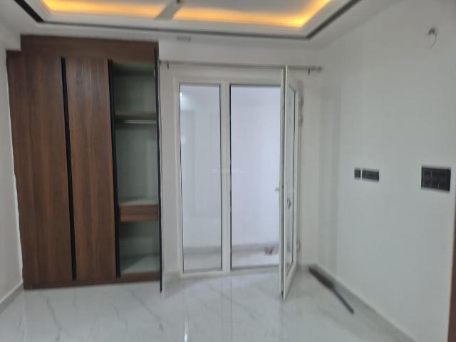 Flat for rent in South Delhi, Deri