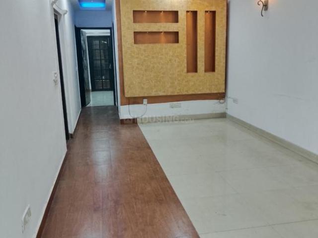 Flat for rent in Deri