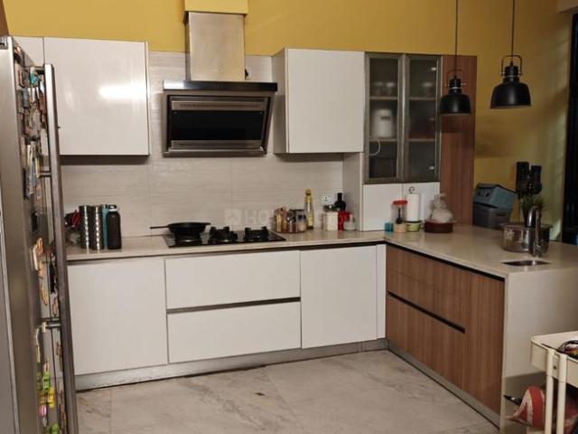 Flat for rent in Deri