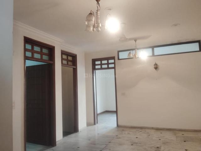 Flat for rent in Deri