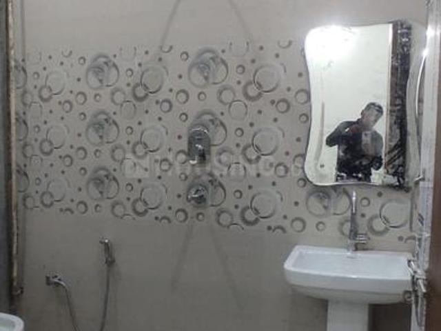 Flat for rent in Etawah, Arunachal Pradesh