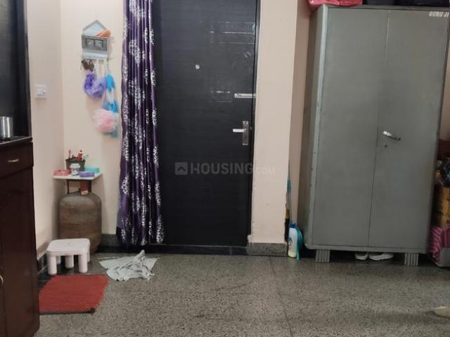 Flat for rent in South West Delhi, Deri