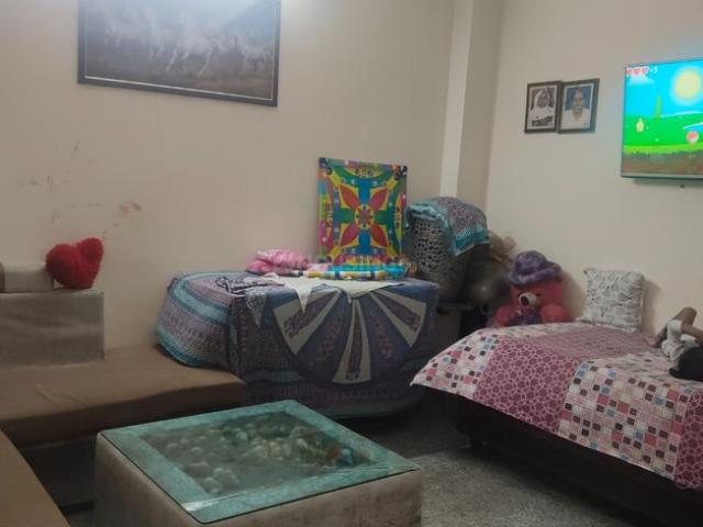 Flat for rent in Mahavir Enclave, Delhi