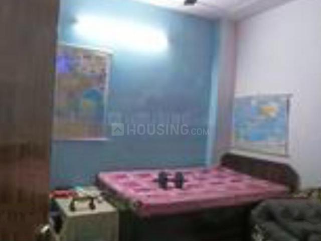 Flat for sale in South West Delhi, Deri