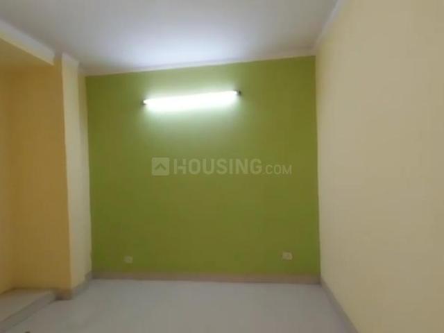 Flat for sale in Mahavir Enclave, Delhi