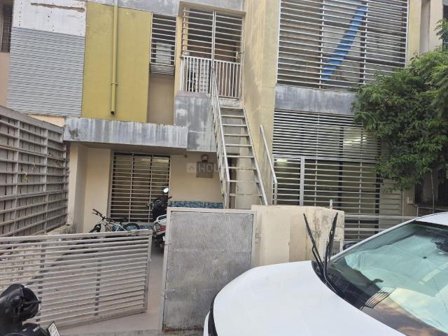 Flat for rent in Madya