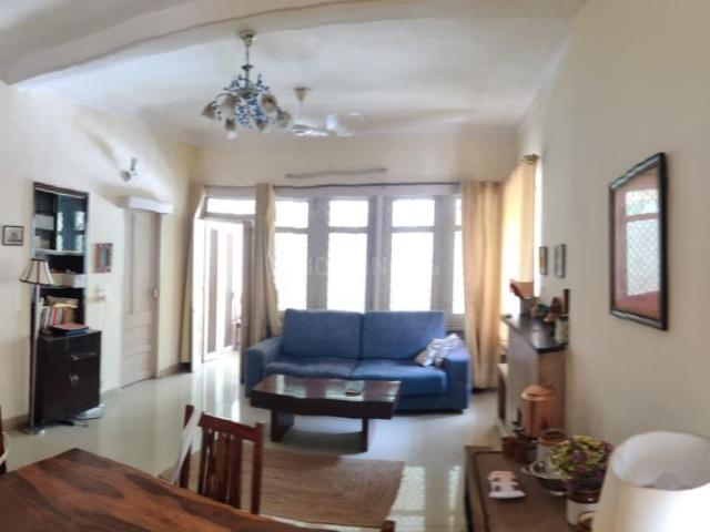Flat for rent in Deri