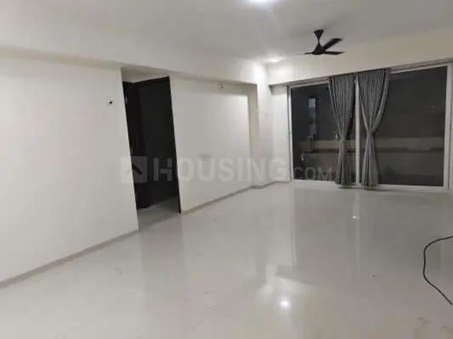 Flat for rent in Madya