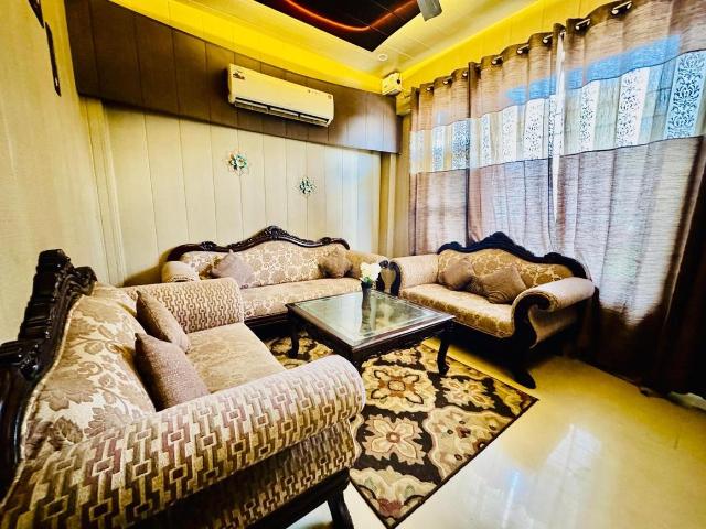 Flat for rent in Zirakpur, Punjab
