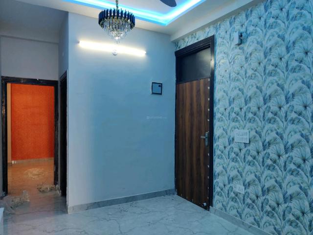 Flat for sale in North East Delhi, Deri