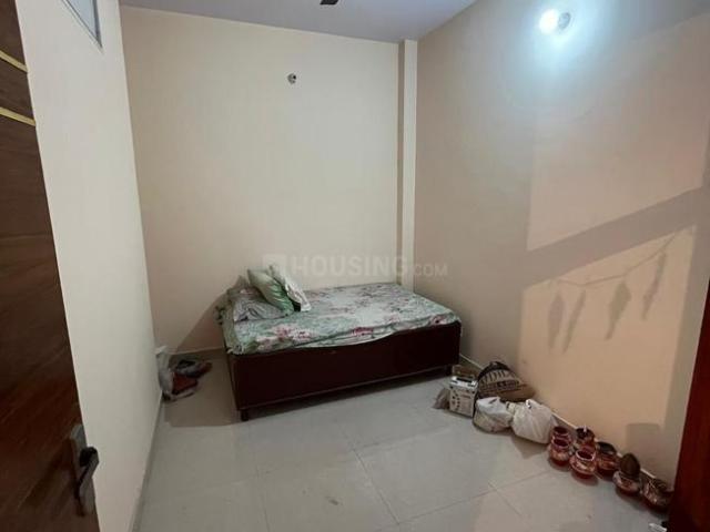 Flat for rent in West Delhi, Deri