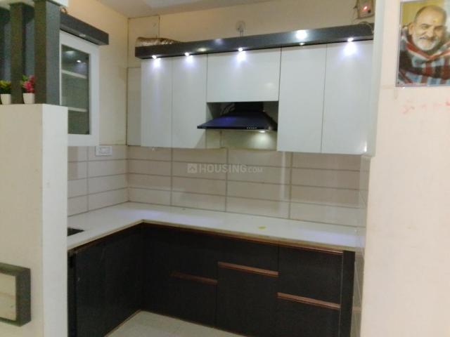 Flat for rent in West Delhi, Deri