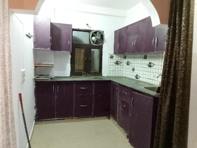 Flat for rent in West Delhi, Deri
