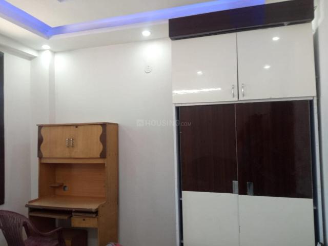 Flat for rent in West Delhi, Deri