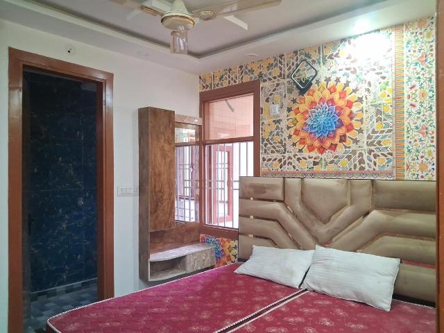 Flat for rent in Nawada, Delhi