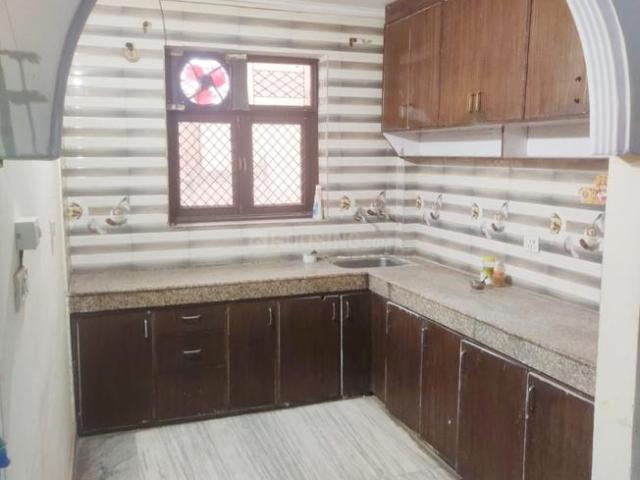 Flat for rent in West Delhi, Deri