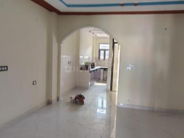 Flat for rent in West Delhi, Deri