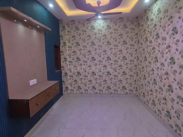 Flat for rent in West Delhi, Deri