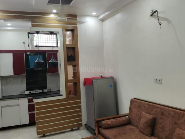 Flat for rent in West Delhi, Deri