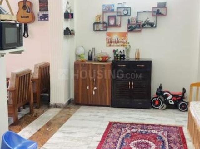 Flat for rent in West Delhi, Deri
