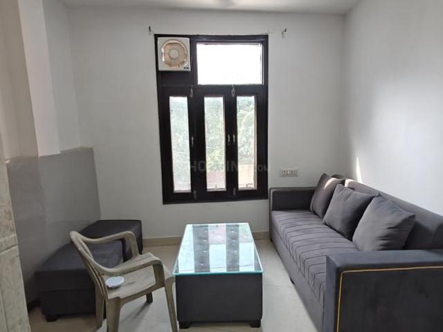Flat for rent in Nawada, Delhi