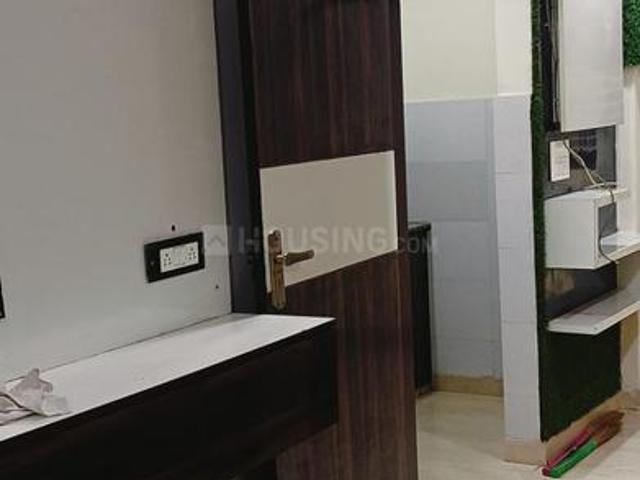 Flat for rent in West Delhi, Deri