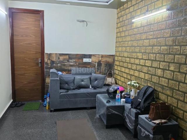 Flat for rent in West Delhi, Deri
