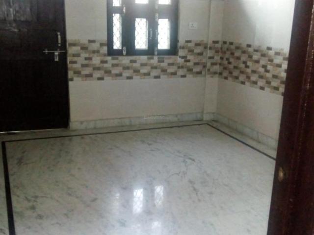 Flat for rent in West Delhi, Deri