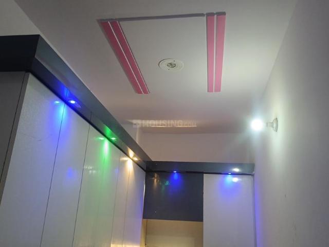 Flat for sale in West Delhi, Deri