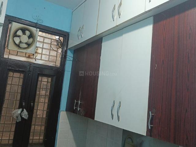 Flat for sale in West Delhi, Deri